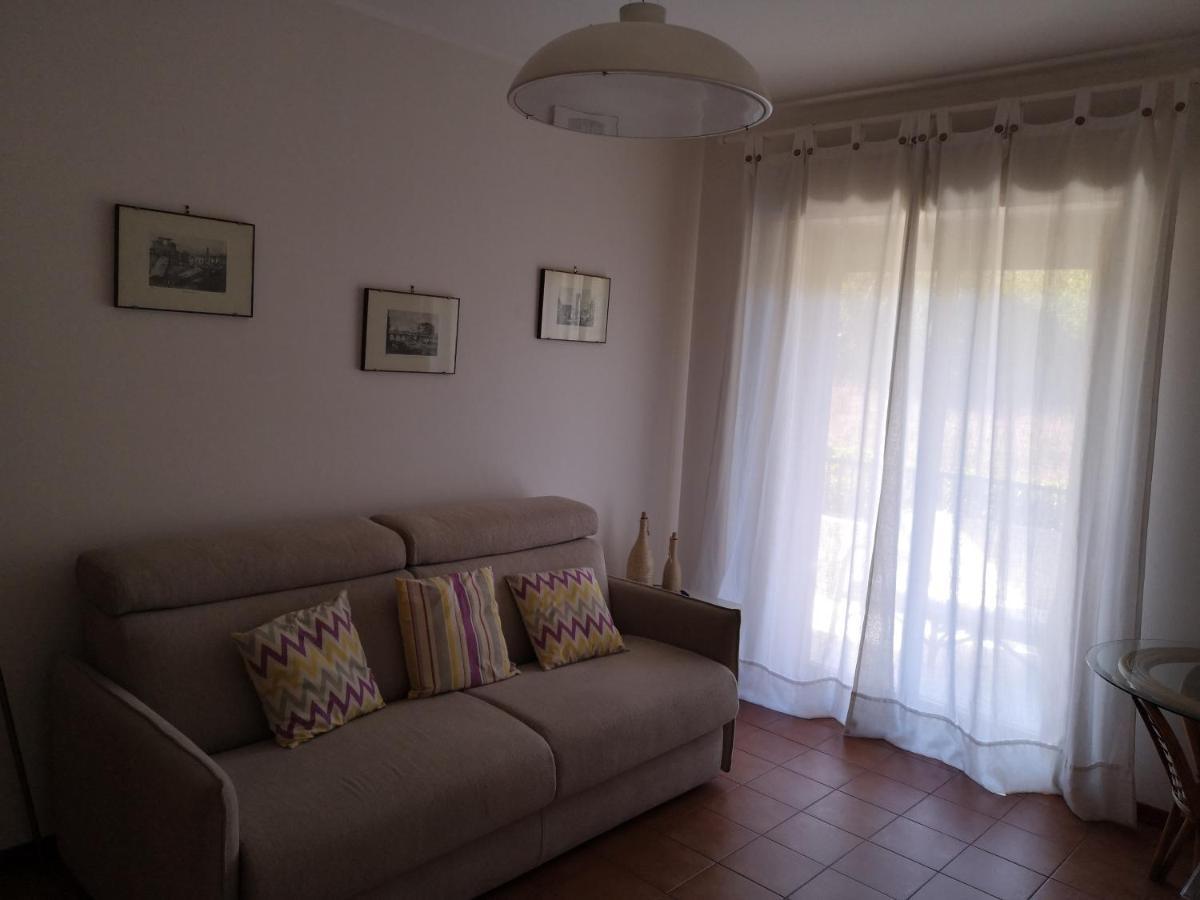 אצ'י קסטלו La Lampara Apartment מראה חיצוני תמונה