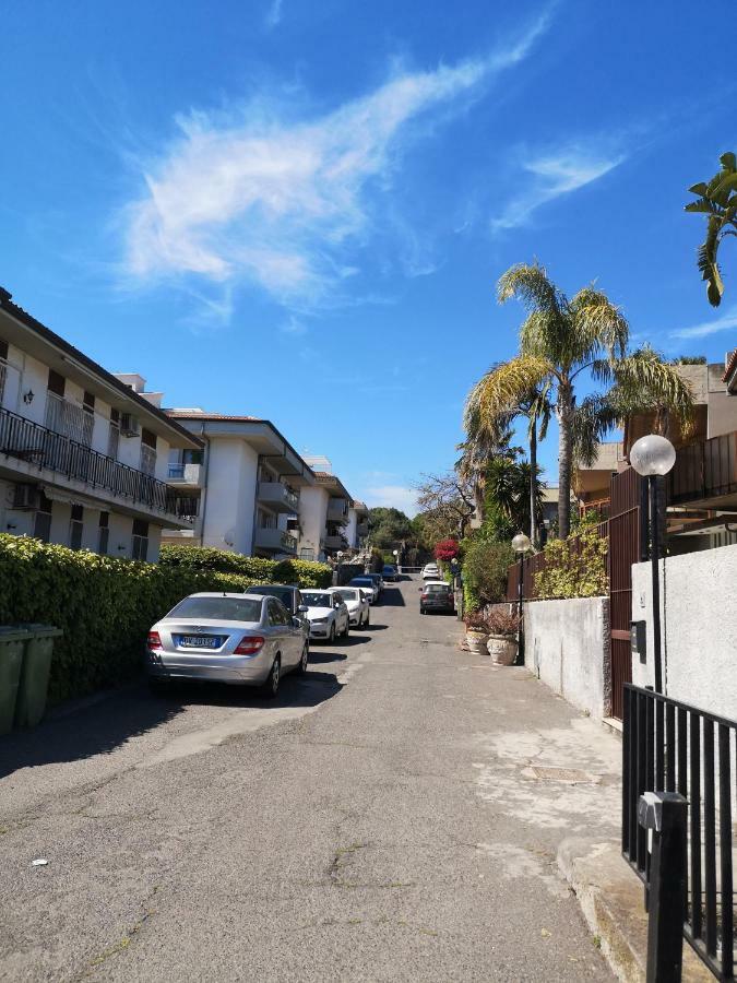 אצ'י קסטלו La Lampara Apartment מראה חיצוני תמונה